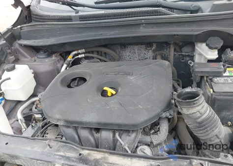 2015 Hyundai Tucson Gls z USA, uszkodzony, nr VIN KM8JTCAF8FU004892